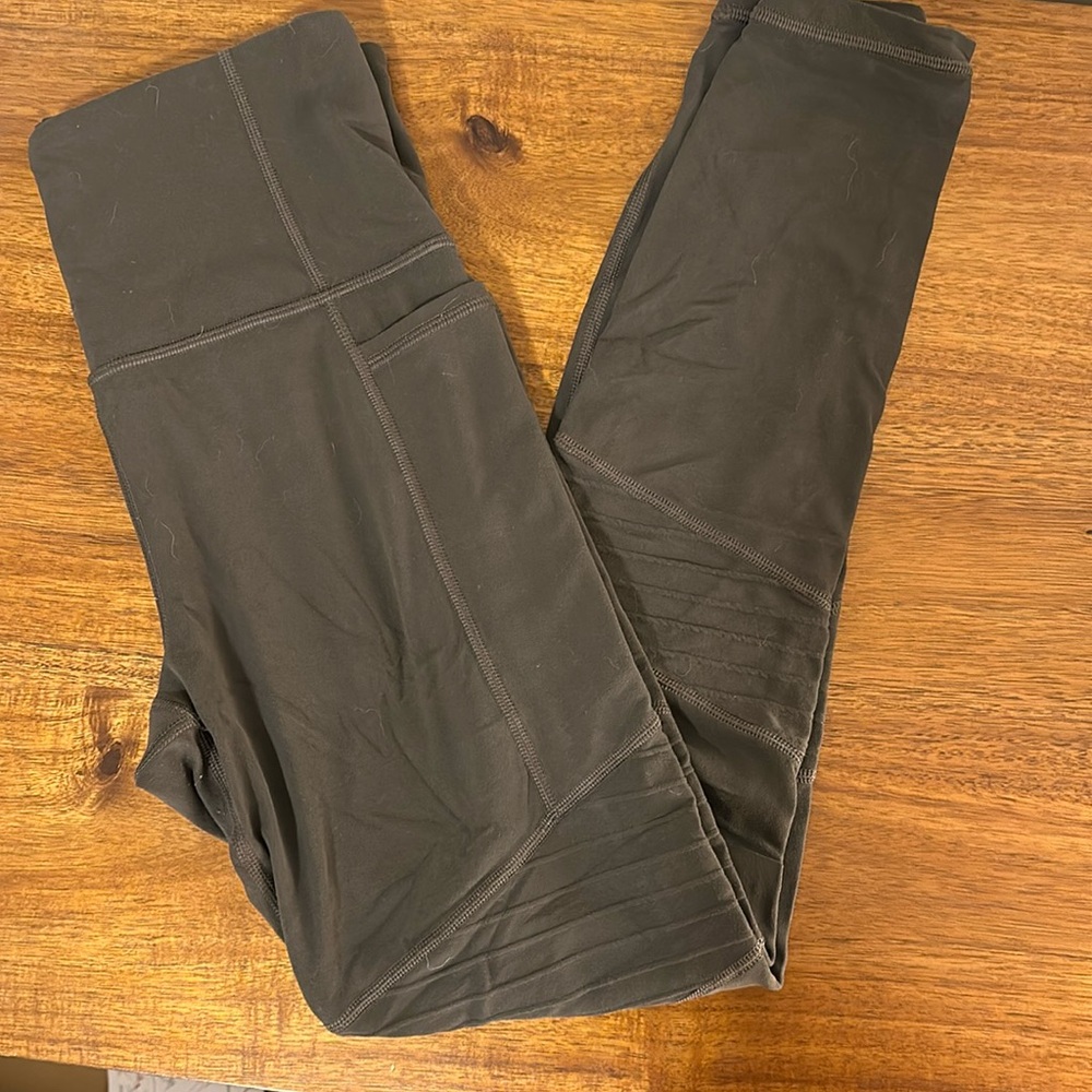 Athleta Salutation Moto Tight